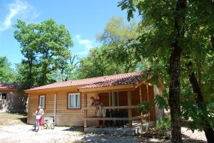 Village vacances Lagrange Grand Bleu Vacances - Residence Les Ségalières Route De Cajarc 46500 Gramat Midi-Pyrénées