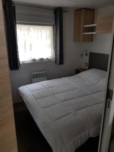 Mobil home 8 personnes village vacance SIBLU 4*
