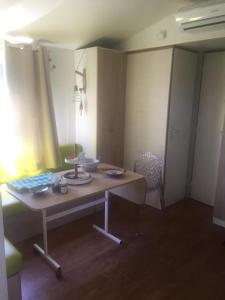 Mobil home climatisé, bord de mer Macinaggio