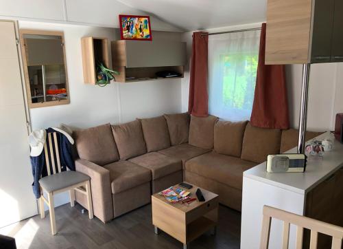 Mobile home au plan d'eau