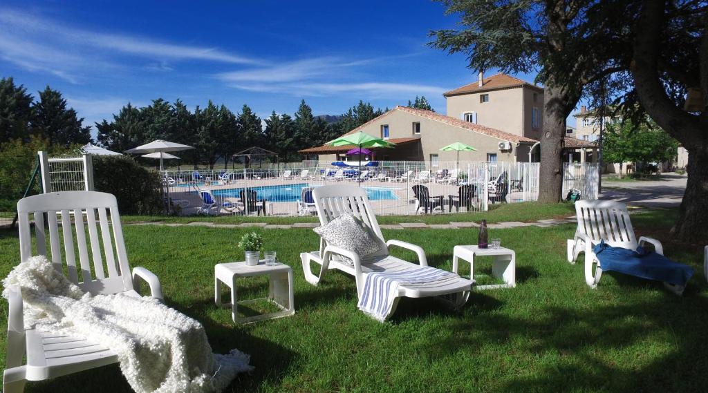 Village vacances VVF Haute Provence La Calade 05300 Lagrand