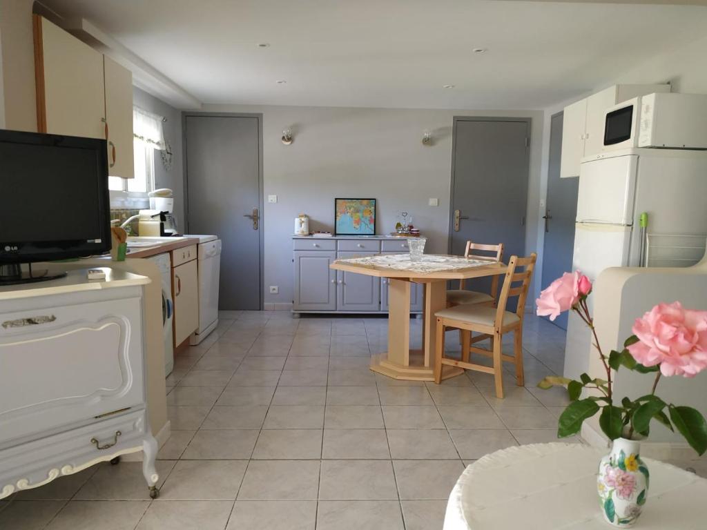 Appartement Villamijo Chemin des Ancolies 766 RDN8, 83330 Le Beausset