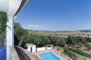 607 Villa Lorena