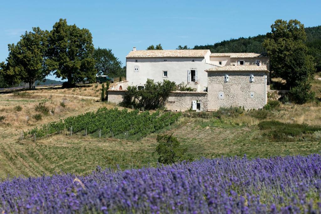 Villas Bastide Le Paon Le Paon, Le Contadour 04150 Redortiers