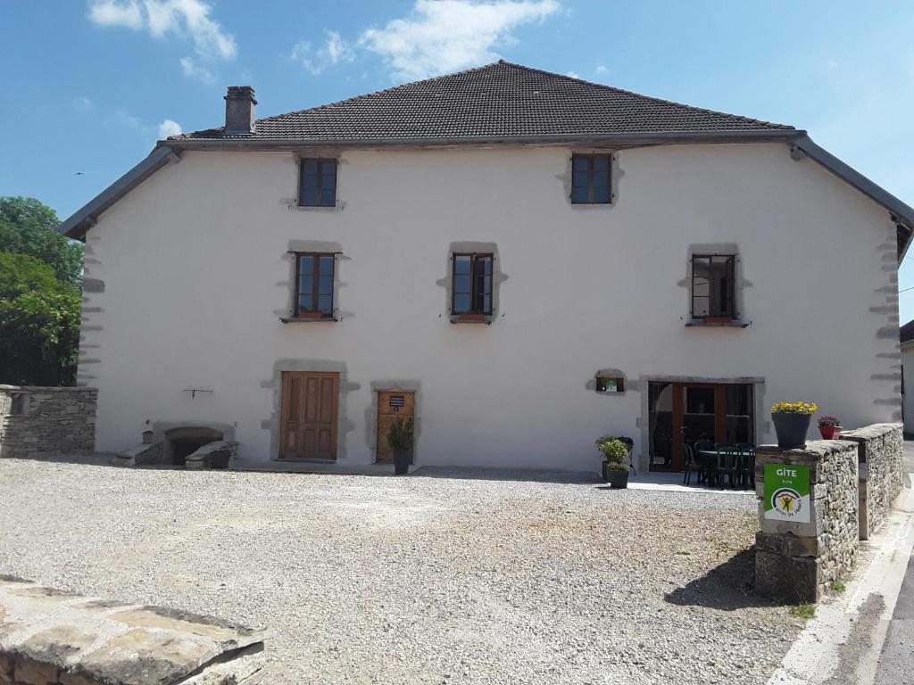 DOMAINE jusqu'à 16 personnes - 3 Villas - 3 Piscines 83690 Villecroze