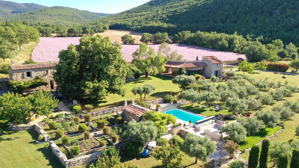 Villas Fontdecounet La Font de Counet 04230 Lardiers