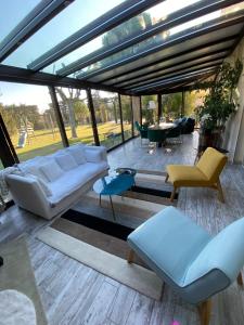 Grande villa avec piscine privative entre St Remy de Provence et Avignon