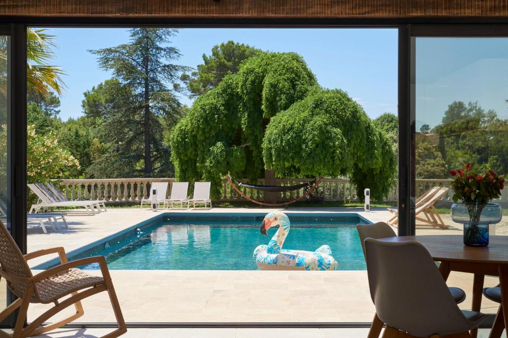 Lagrange Vacances - Le Clos Savornin 84490 Saint-Saturnin-lès-Apt