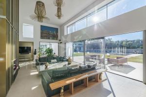 Leo by Terry's Homes