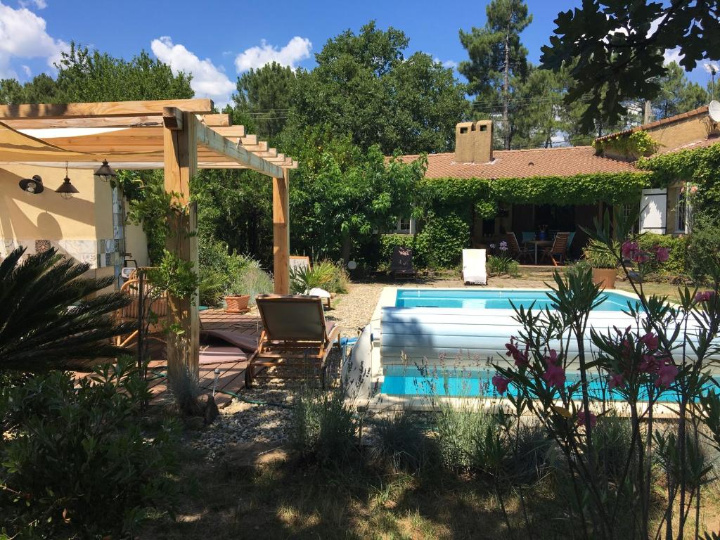 Villas Les Mille Mimosas Les Travers 07140 Les Assions