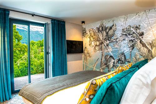 Les Villas des Tresoms Lake & Spa Resort