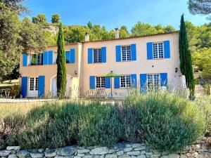 Villas Mas d'Olea 1320 Chemin de Bonnieux 84360 Lauris Provence-Alpes-Côte d\'Azur