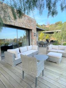 Splendide villa d'architecte vue sur la baie de Pinarellu