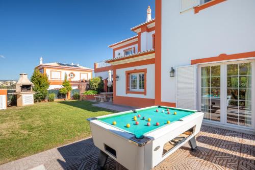 Vila de 4 Quartos em Albufeira
