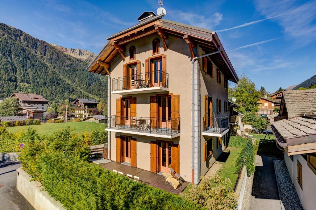 Villas Villa Mont Blanc 9, chemin de la Cascade 74400 Chamonix-Mont-Blanc