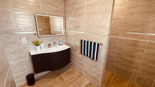 Villas 90m2 avec spa proche Montalivet