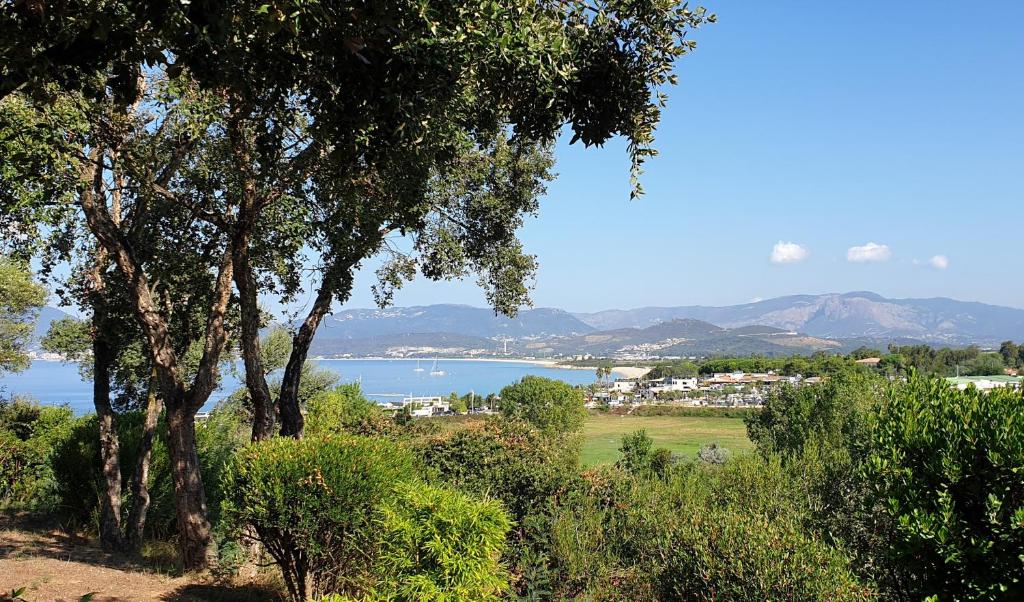 Maison de vacances Vista Mare 25 Jard des Marines de Porticcio, 20166 Porticcio