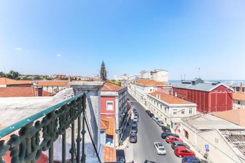 Vita Portucale ! Beato River View with Terrace Lisbonne portugal