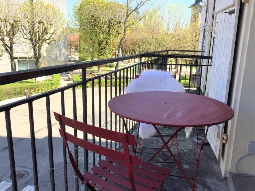 Appartement Vittel, Appt 55 m2, en face du parc Thermal 219 Avenue Bouloumie Vittel