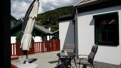 VivaNatura Eifelferienhaus Einruhr allemagne