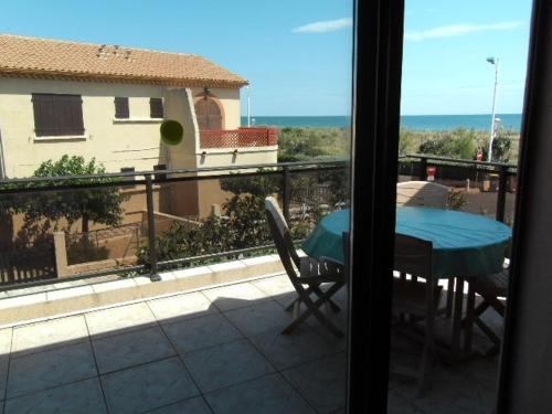 Villa VUE MER Maison individuelle 30 m de la plage 4 chambres 10 couchages jardin parking LXRM26 26 RUE MISTRAL Portiragnes