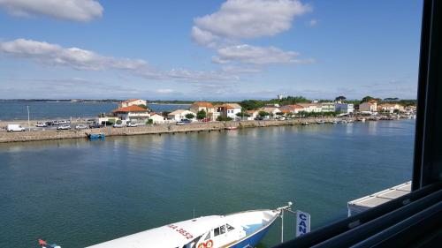 Appartement Vue Mer Splendide - Appartement Standing Le Grau d'Agde 1 Quai Commandant Méric Le Grau-dʼAgde