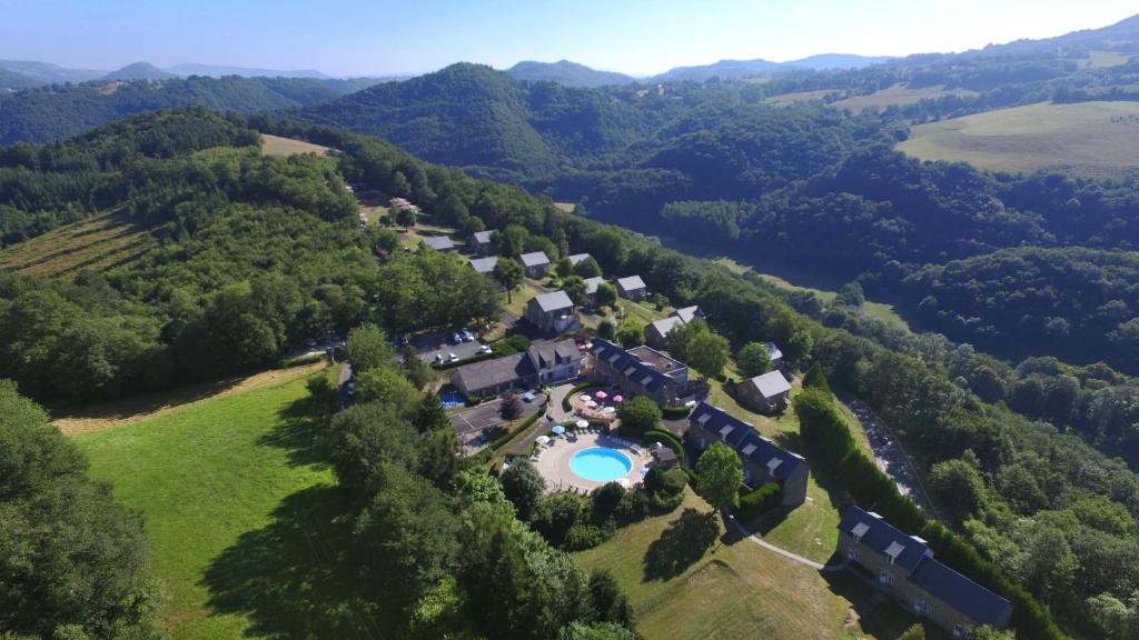Village vacances VVF Cantal Salers Vendes Vendes, 15240 Bassignac