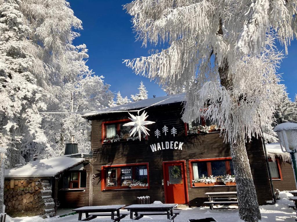 Auberge Waldeck Oberwiesenthal Emil-Riedel-Straße 52, 09484 Kurort Oberwiesenthal