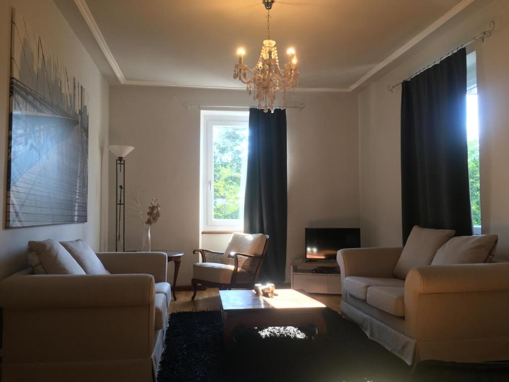 Appartement WALDSHUT SUITE IN ZENTRUM Bismarckstraße 16, 79761 Waldshut-Tiengen