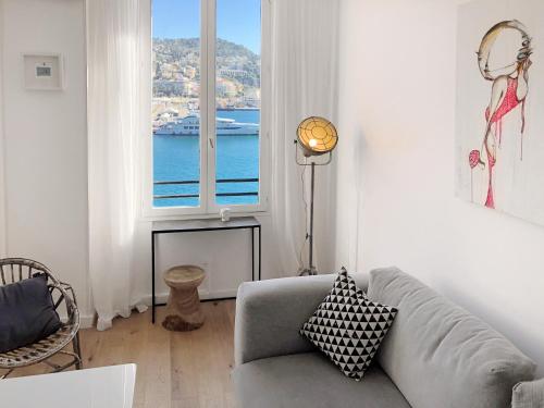 Appartement Waterfront panoramic sea view, balcony, AC 30 Quai Lunel Nice