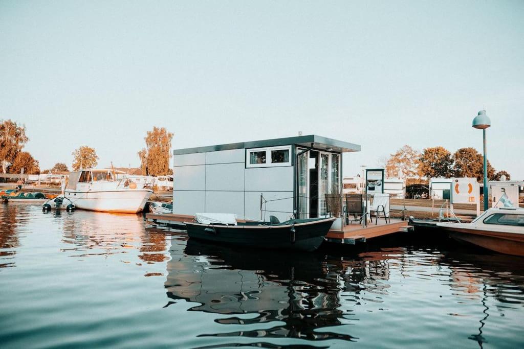 Bateau-hôtel Waterhome 1 13 Zur Mühle, 26629 Großefehn 