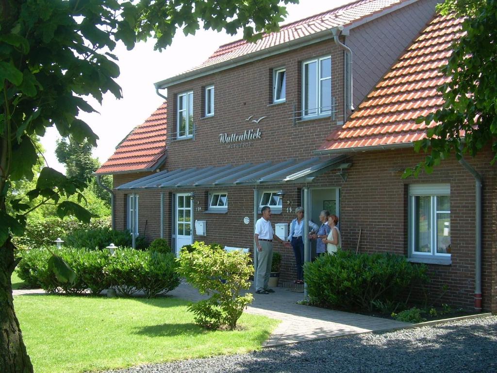 Appartements Wattenblick Zum Kronenberg 14/14a, 25761 Warwerort