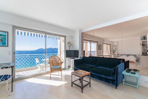 Wdf sea-view one bedroom heart of Cannes Cannes france