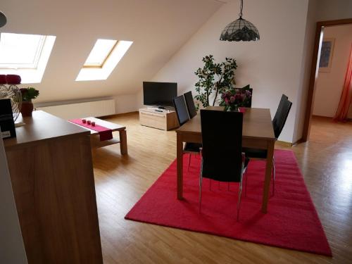 Appartements Weingut & Ferienwohnungen Kirch Volkacher Strasse 5 Nordheim