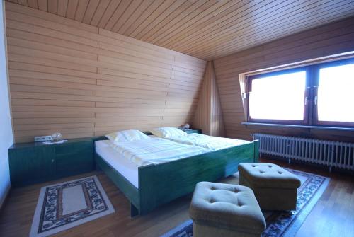 Appartement Weingut Henn-Schwaab 38 Burgstraße Kinheim