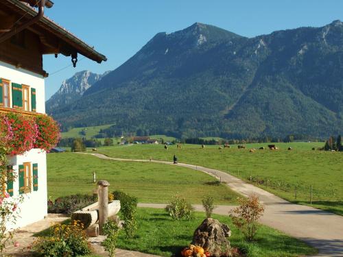 Séjour à la ferme Weissenhof - Chiemgau Karte Ed 4 Inzell