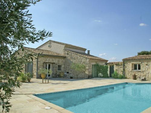 Welcoming Villa with Private Swimming Pool in Montfrin Montfrin france