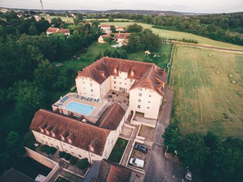 Well-kept apartment, located in nice Roche-Posay La Roche-Posay france