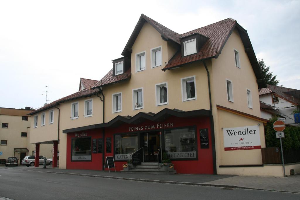 Appartements Wendlers Ferienwohnungen #2 und #3 3 Günthersbühler Straße, 90571 Schwaig bei Nürnberg