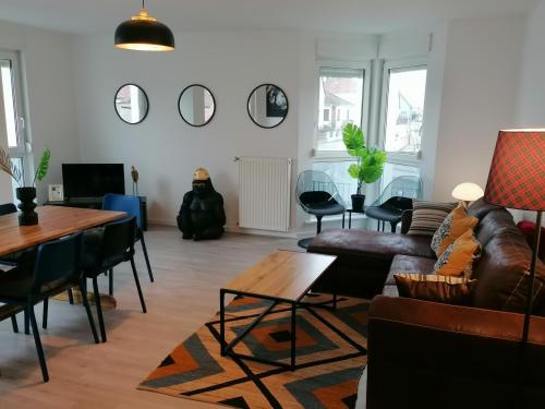 Weyersheim 3 Pieces \ Weyersheim france