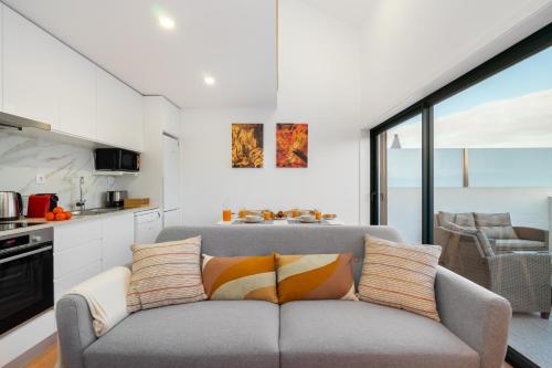 Appartement WHome Riverside View Premium Apartment w/ AC & Terrace 1461 Rua do Freixo C314 Porto