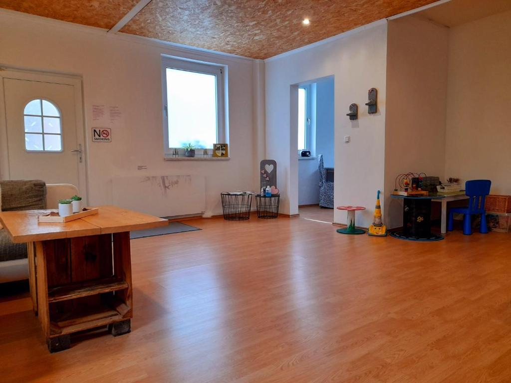 Appartement Willkommen in dem Luftkurort und Käsestadt Nieheim Bilster Berg 4km entfernt 12 Schäferstraße, 33039 Nieheim