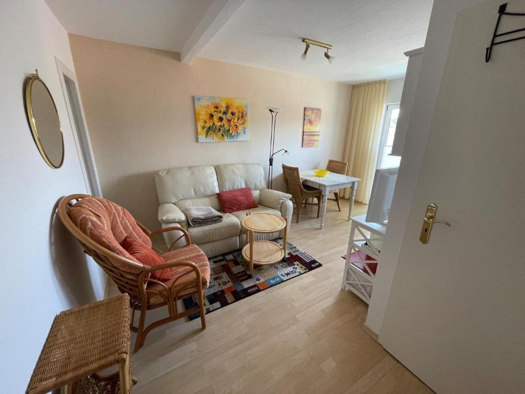 Appartement Wind und Meer Ferienwohnung 3 Waldstraße 12, 23746 Kellenhusen