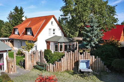 Windflüchter Hus Prerow allemagne