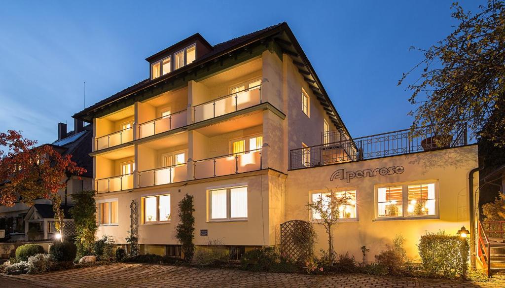 Hôtel Wohlfühlhotel Alpenrose Auenstr. 1, 86825 Bad Wörishofen