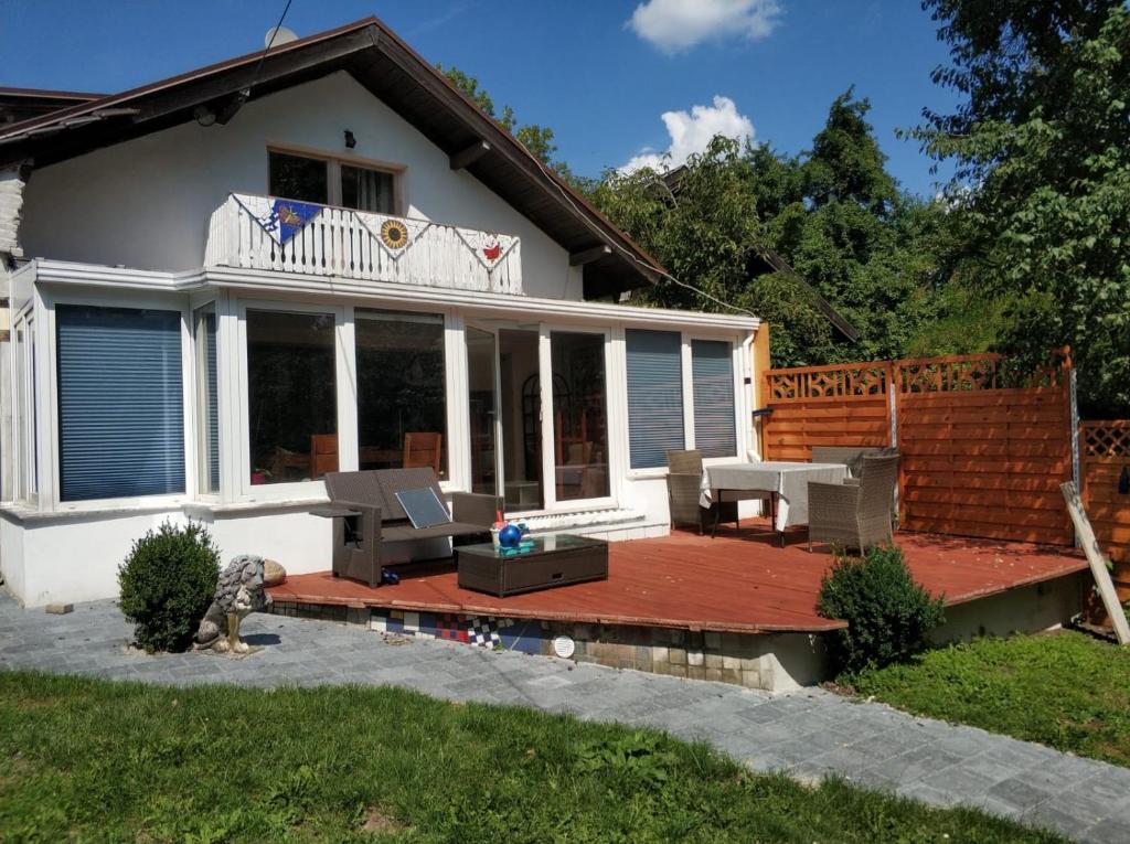 Séjour chez l'habitant WOHLFÜHLOASE - Zimmer, Appartment - im Herzen STARNBERGS Ludwig-Thoma-Weg 8, 82319 Starnberg