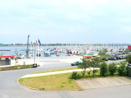 Appartement Wohnung HAFENBLICK am Jachthafen & WLAN 2 Stranddistelweg Fehmarn