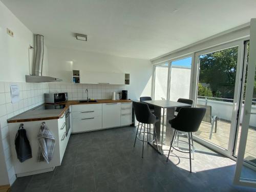 Wohnung mit 2 Einzelzimmer gemeinsamer Küchen/Bad/Balkon-Nutzung Espelkamp allemagne