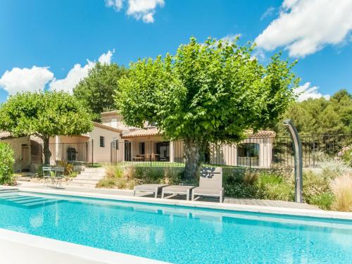 Wonderful Holiday Home in Vaison la Romaine with Pool Vaison-la-Romaine france