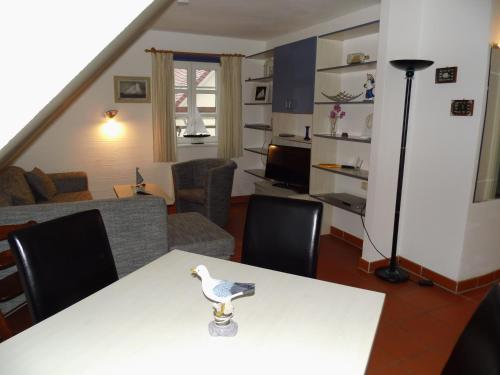 Appartement Wowi Ferienwohnung B 53 Nonnevitz 25 a-b Weiler B, Wohnung B 53, 1. OG Dranske